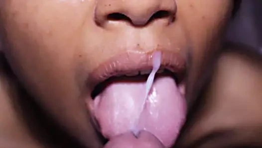 Chupando y Mamando Una Deliciosa, Verga Ella Saber Mamar