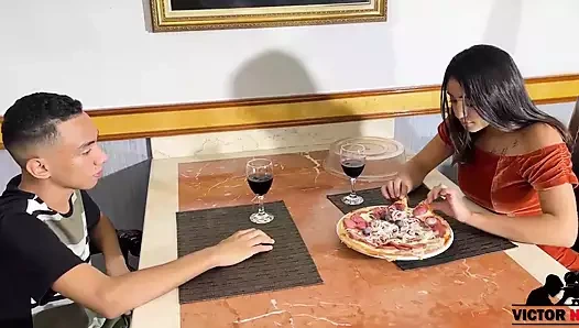 Yeni aktör boşalana kadar rola'yı Novinha'ya koy