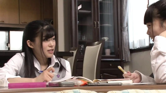 PT2 Secretly mischief on the unprotected lower body in the kotatsu!