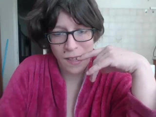 femme sofaonne kuzeni