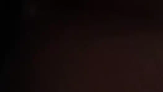 me xekoliazei h dikia mou