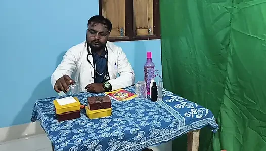 Ateşli Bengalli teyze kliniğe gittiğinde doktor tarafından sikişiyor