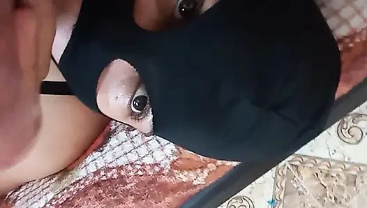 Hintli oral seks