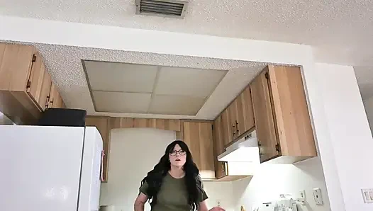 Üvey anne sürtük oluyor 1