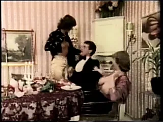 Spunky akşam yemeği danish bağbozumu memeler