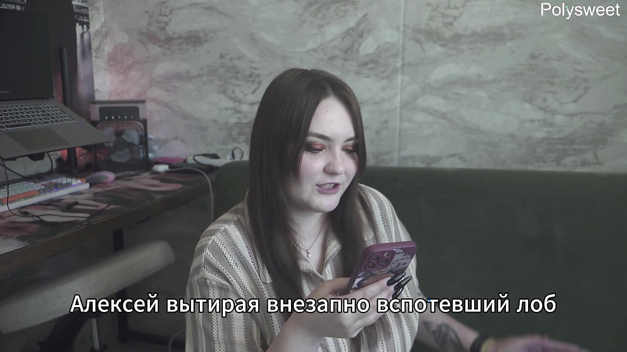 Porno Hikaye - Patronum neyi sevdiğimi biliyor (rus, strapon, yalama, şaplaklama, femdom)