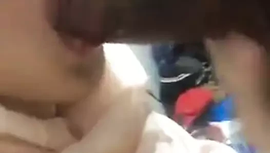 Awek tudung blowjob pakwe