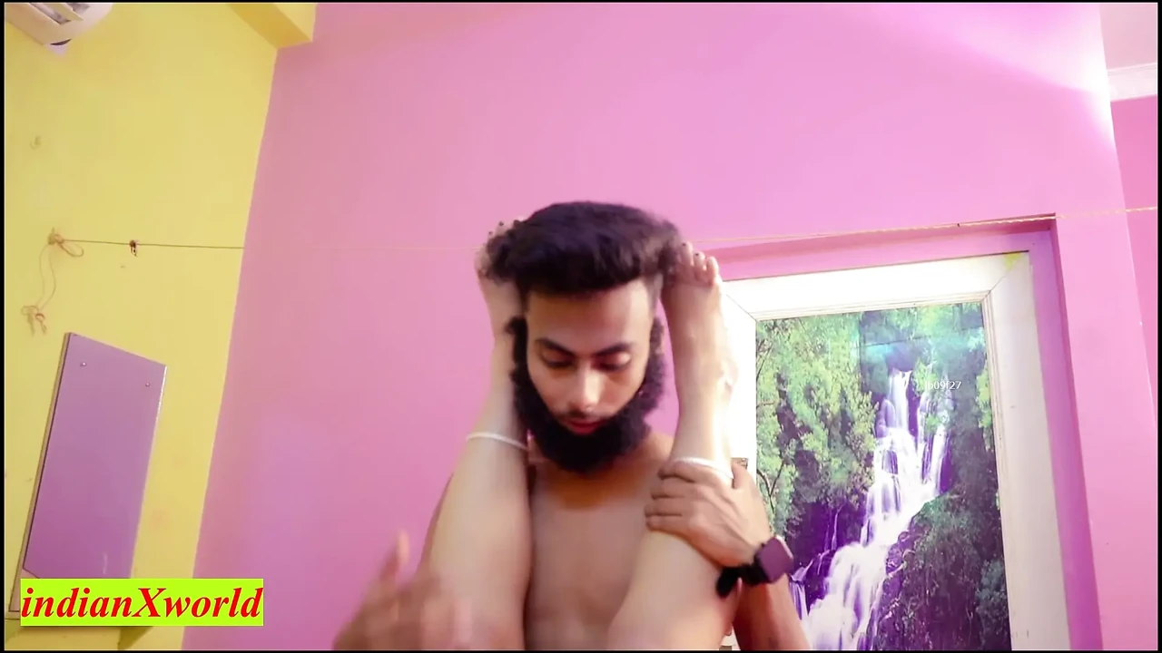 Indian Bengali Muslim wife Cheating Sex with Old Devar! Hot Sex