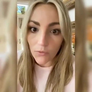 Jamie lynn spears oldukça sevimli bir yüz