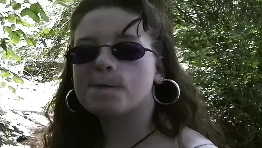 Klasik kıllı anal! Amatör sikişi sabrina