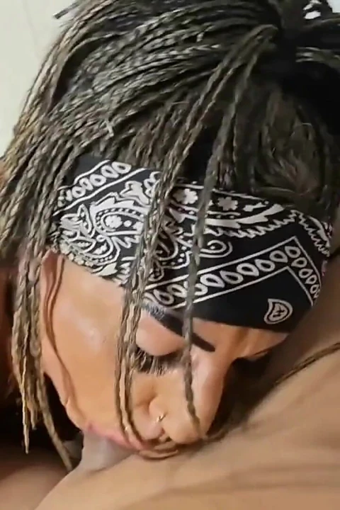 Yarak yemeye ve deliklerimi patlatmaya hazır