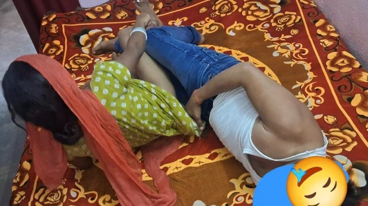 Yeni yıl 2025 Hintli