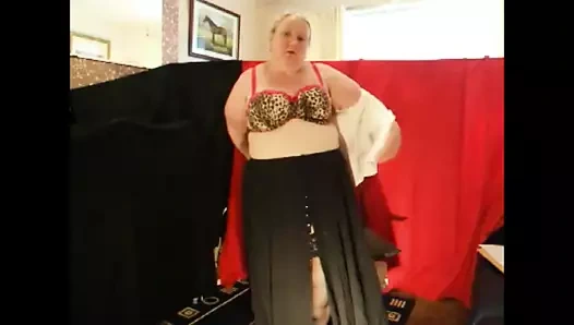 Aunty jayne yok bir striptiz