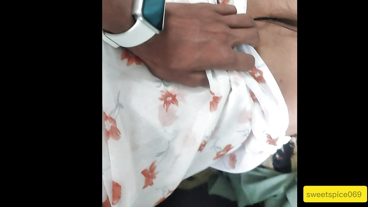 Sweety Didi sürtüğün bölüm 2'si üvey erkek kardeşiyle sert sikiliyor