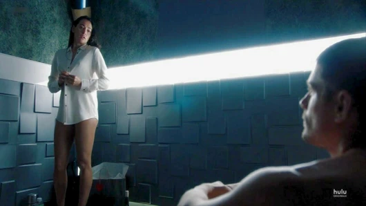 Natalie martinez asansörde sıcak seks var