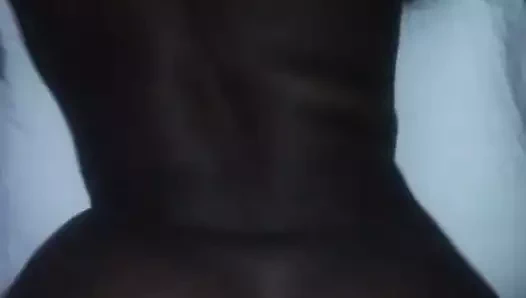 Gizemli çift eğleniyor