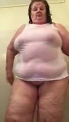 İri güzel kadın janice b ıslak tişört