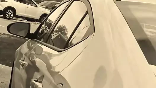 Seksi beyaz orta yaşlı seksi kadın sallanan göt