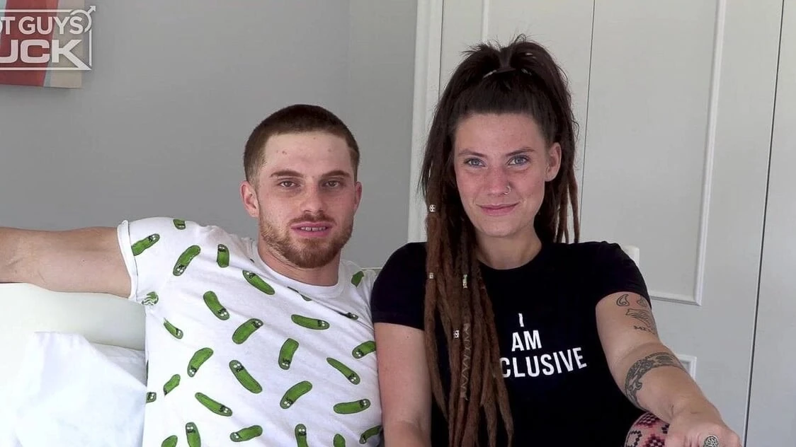 D red7 xhamster पर सबसे सेक्सी लड़की को नष्ट कर देता है