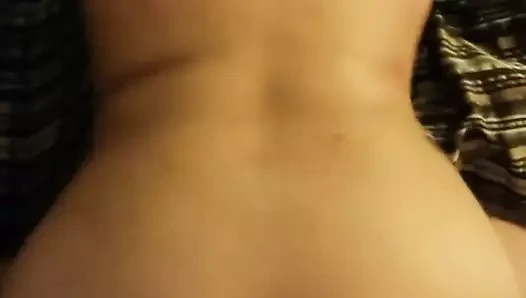 Irklar arası - sulu şişman beyaz göt bbc çekiç alıyor