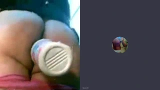 Öğretmen Skype'ta Antonella'nın götünü gösteriyor