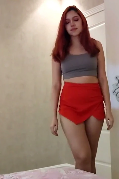 Genç hatun Flavie akıllara durgunluk veriyor bakış açısıyla elle muamele