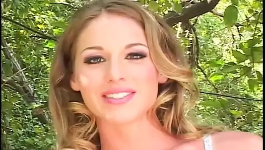 Lauren Phoenix'in anal ateşi var - sapık orta yaşlı seksi kadınlar ve gençler