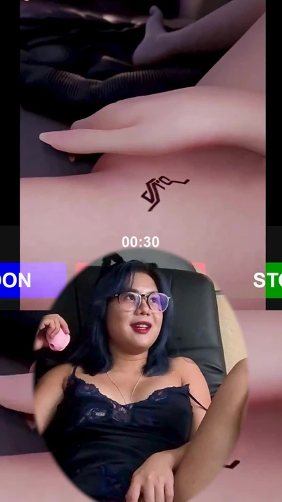 Senin için sevimli amımı parmaklasam hoşuna mı gidiyor?