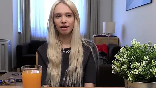 Seksi öğrencinin paraya ihtiyacı var- röportaj