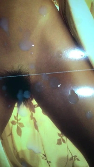 karanlık güzellik oyun arkadaşı orta sayfa cumshot