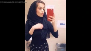 Big tits UK Hijabi Hoejabi from Instagram
