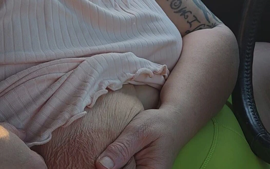 Halkın içinde senin için yanan tities