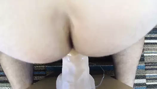 Götten ağza dildo sikişi