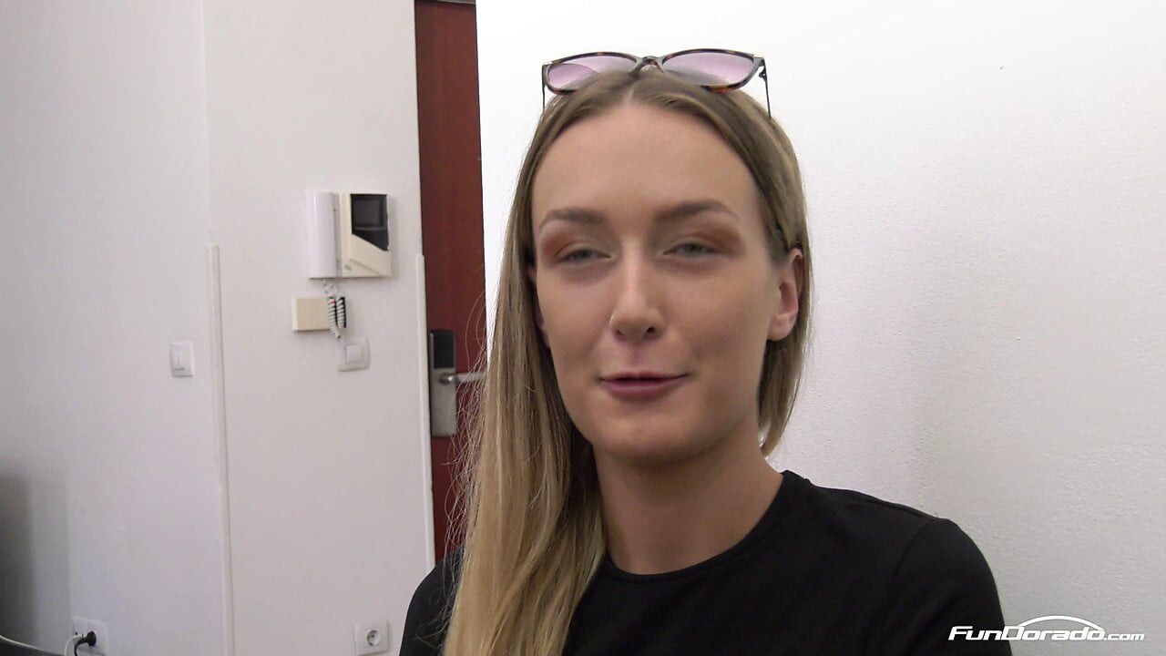 Elena lux - kamera arkası - röportaj und alle oyuncu seçme videoları auf fundorado