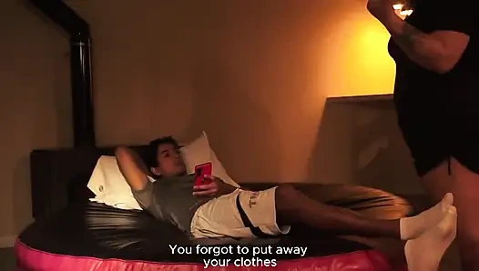 Üvey kız kardeşimle güreş oynuyorum, fantasiahardcoresex x alisongonzalez2 fark etmeden penisimi içine sokuyorum