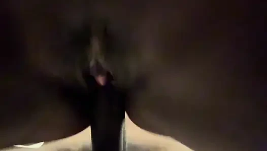 İri güzel kadın zenci bayanmeatz siyah yarakla sikiliyor