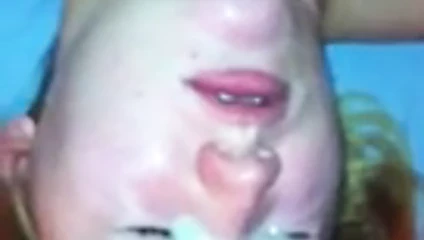 sarışın yüz eğlence