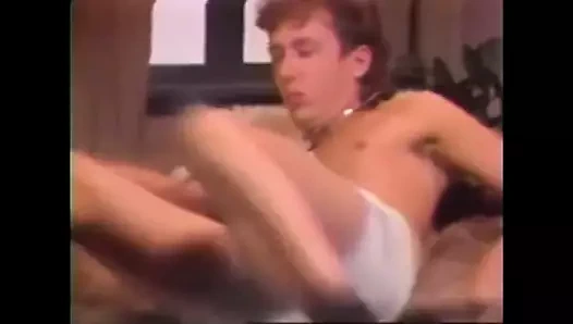 Deri pantolonlu nikki knight 1