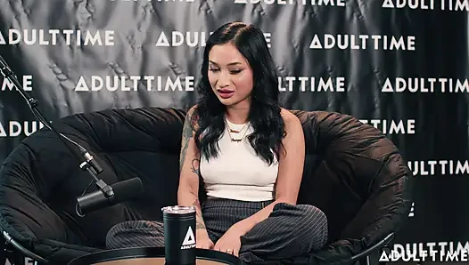 Avery black dry humping, gerçek suç ve vr corn'i yönetme | Adult Time Podcast