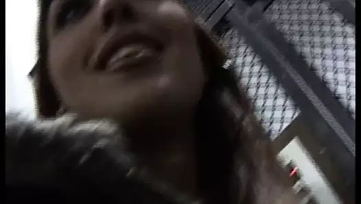 L'Esibizionista Italiana!!! - (Racconto n#03)