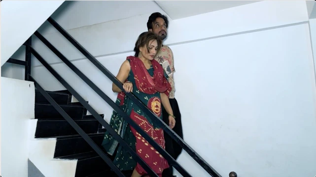 Hizmetçi erkek arkadaşını işvereninin evine getirdi