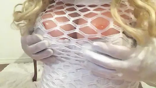 Büyük memeli cd alay ile ona göğüsleri