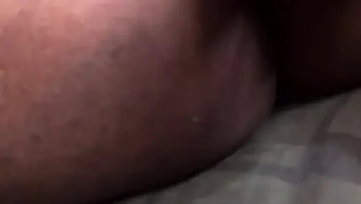 Üvey kız kardeşim xmas gününde anal ve amcığıyla ne yapıyor