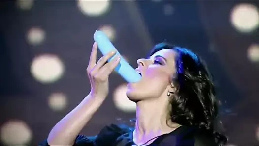 İspanyol sihirbaz ines molina derin boğaz