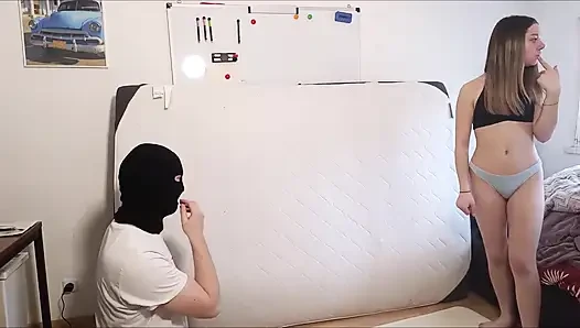 Bikini topu yıkımı