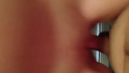 Büyük memeler yarağa biniyor