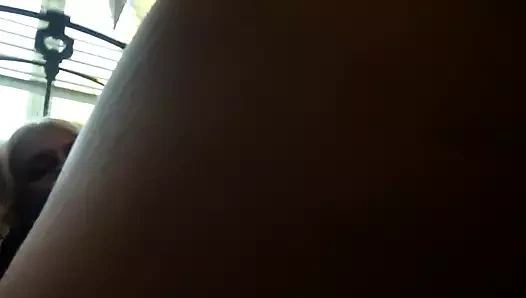 Komşu karısı bana masturbasyon ve cumm bir video gönderir