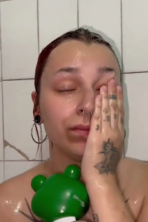 Yeni personel ile saç ve vücut yıkama
