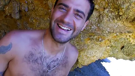 Samia azgın plajda lagünde sikişiyor