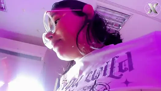 Eli olmadan hepsini alıyor